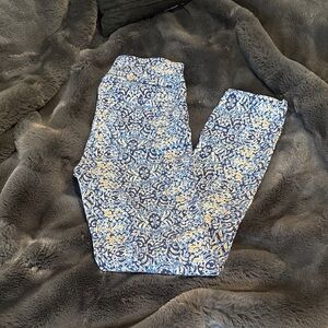 Soft Surroundings Blue and Yellow Patterned Cropped Pants